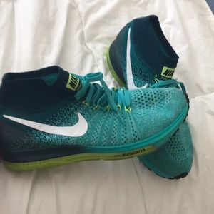 Nike Zoom All Out Running Shoe Size 9